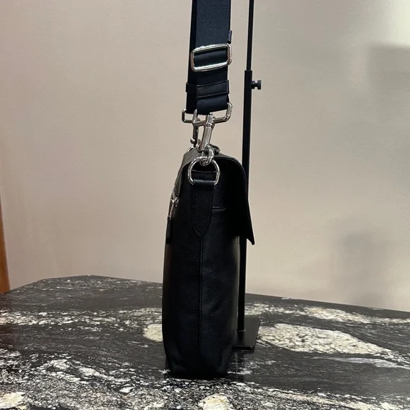 Like New Coach “Beckett” Black🖤Leather Briefcase, Messenger Flap, Crossbody